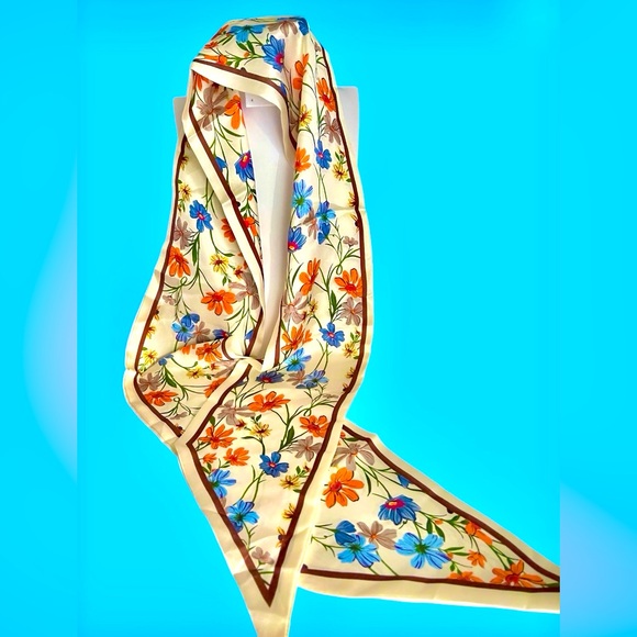 Body Wear Beautiful Floral Scarf 54” long x 5”W NIP - Picture 4 of 6